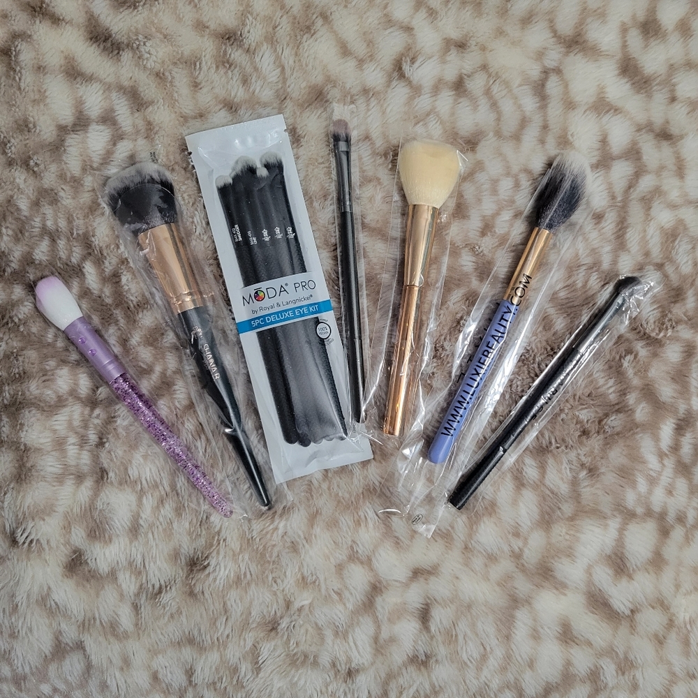 Misc Beauty Brush Bundle- Eyes & Blush